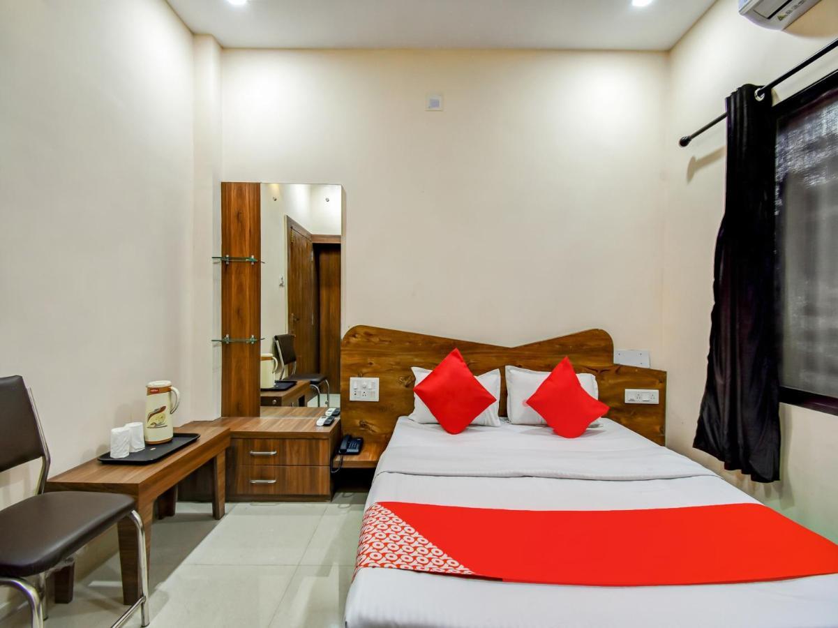 Oyo 79654 Pacific Hotel Jharsuguda 外观 照片