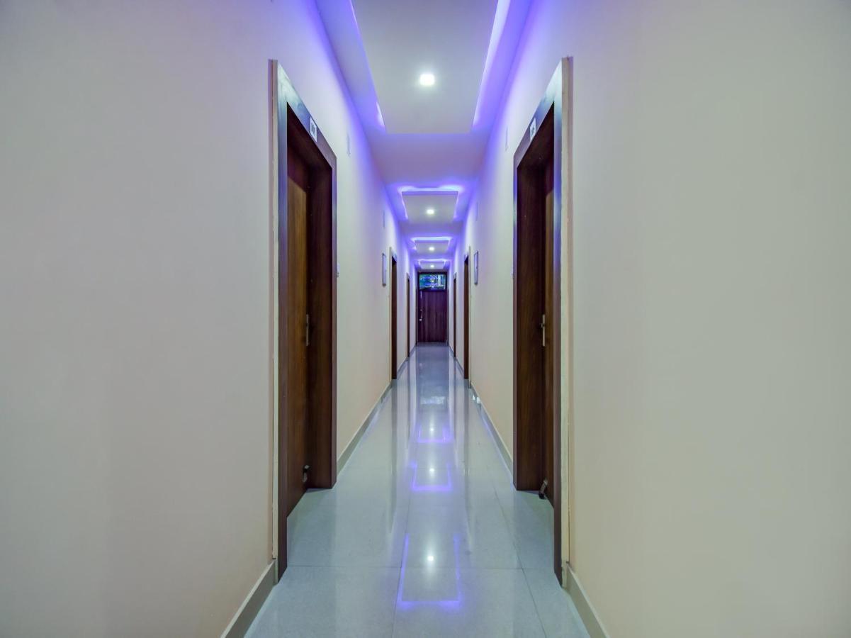 Oyo 79654 Pacific Hotel Jharsuguda 外观 照片
